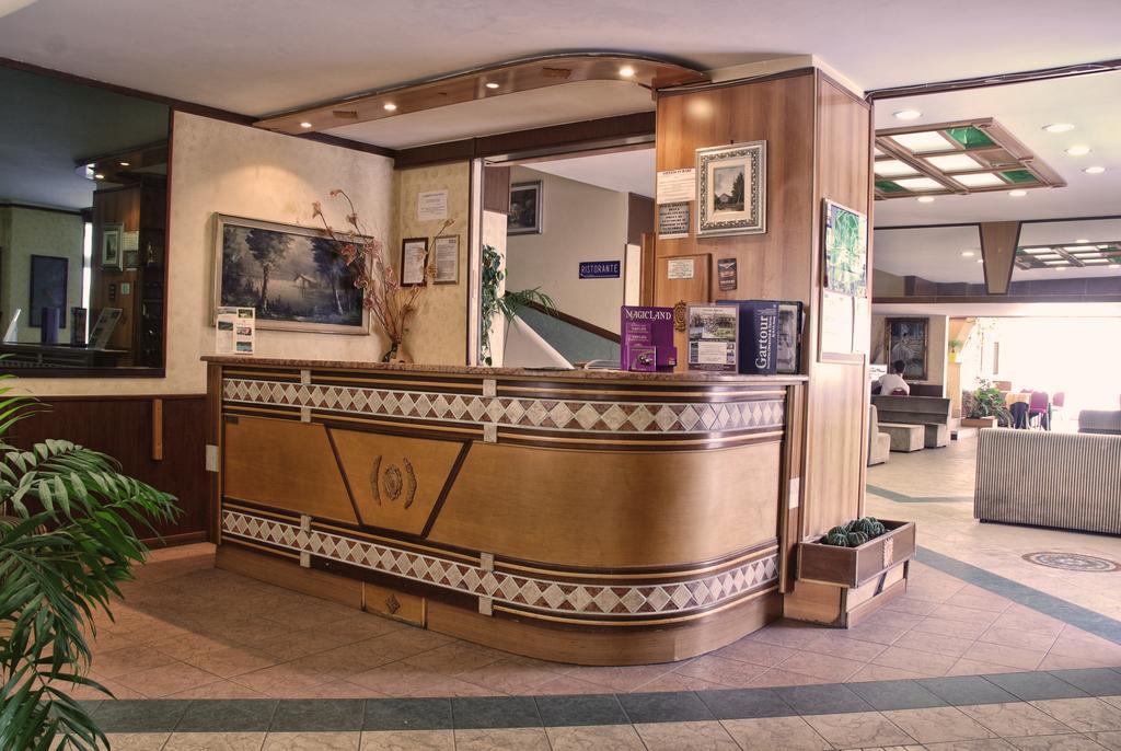 Hotel Scacciapensieri Nettuno Ngoại thất bức ảnh