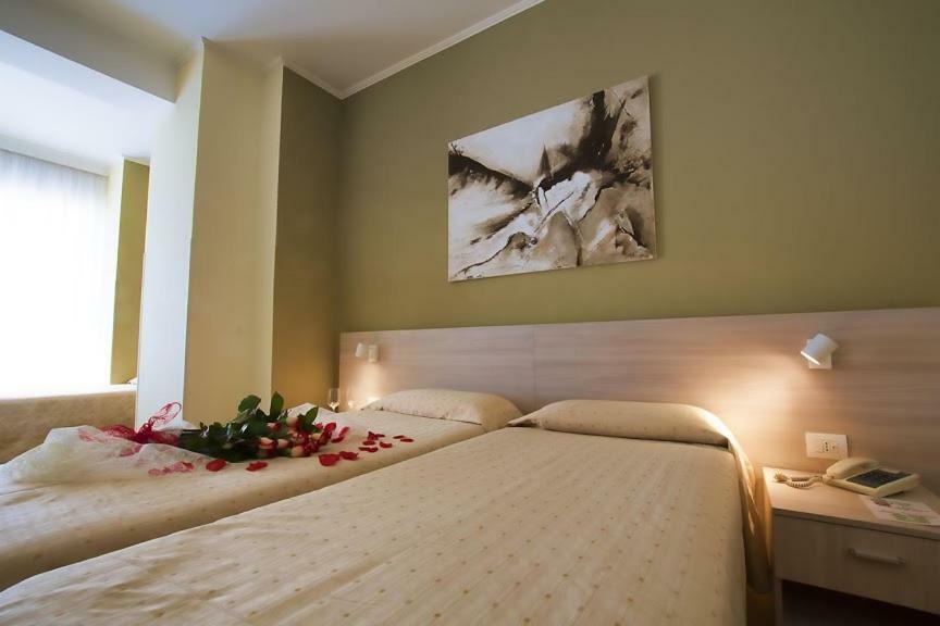 Hotel Scacciapensieri Nettuno Ngoại thất bức ảnh