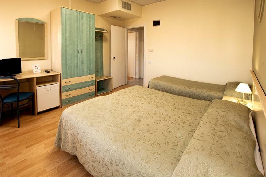 Hotel Scacciapensieri Nettuno Ngoại thất bức ảnh