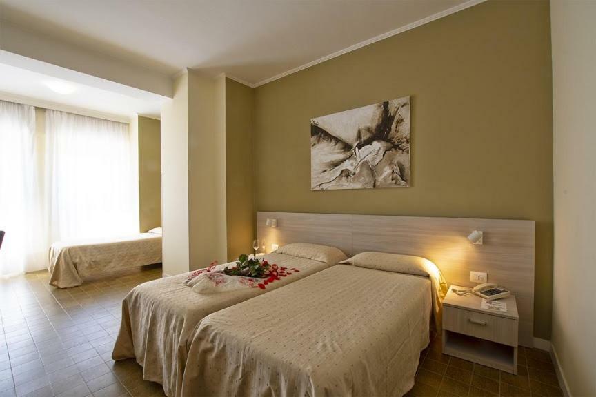 Hotel Scacciapensieri Nettuno Ngoại thất bức ảnh