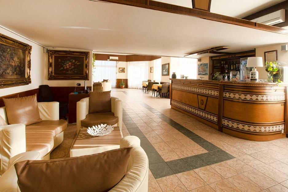 Hotel Scacciapensieri Nettuno Ngoại thất bức ảnh