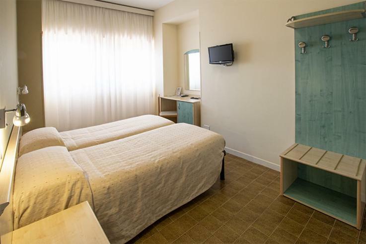 Hotel Scacciapensieri Nettuno Ngoại thất bức ảnh
